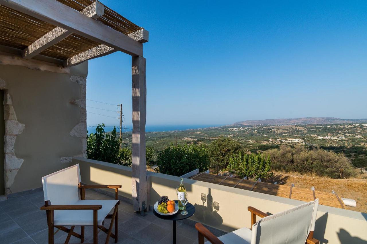 Traditional Stonebuilt Villa Leonanto, Only 5 Km From A Sandy Beach Kástellos Exterior foto